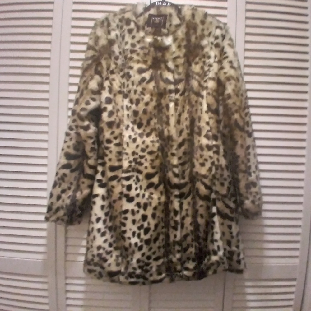Faux Cheetah Fur Ladies Car Coat Size Large